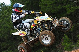 wimmer sweeps motos to stay perfect