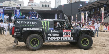 robby gordon and polaris have big plans, Gordon piloted this Hummer at the grueling 2009 Dakar in South America