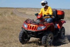 arctic cat suffers fourth quarter losses, Arctic Cat s ATV sales have dipped considerably in recent months