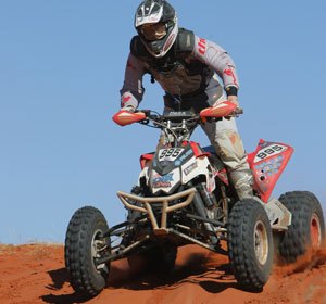 polaris outlaw wins finke desert race