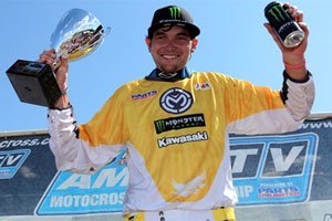 wienen charges to motocross victory, Chad Wienen celebrates after winning at Unadilla