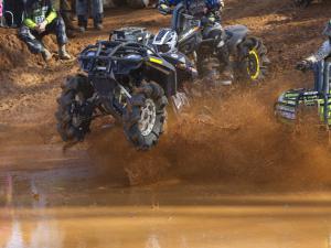 2010 high lifter mud nationals report, Drag racing through the mud bog