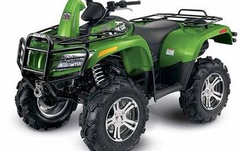 Arctic Cat Offers Contingency for Mud Racing