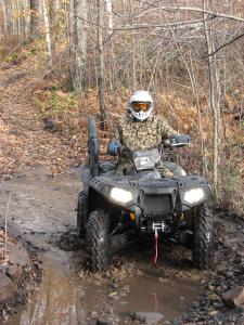 2009 polaris sportsman xp 850 550 review, Camo hides mud splatter