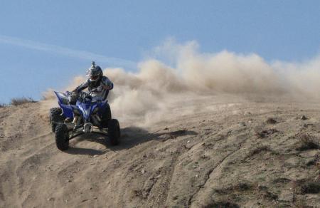 2009 yamaha yfz450r review, The handling of the YFZ450R was impressive The shocks are much improved and it felt like it had a steering stabilizer