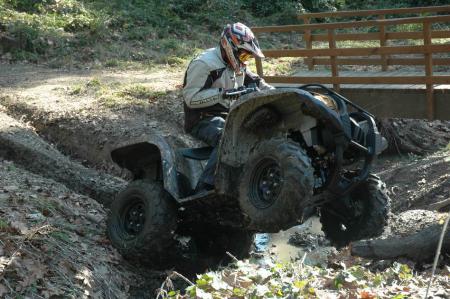 2008 yamaha grizzly 700 fi auto 44 eps review, The Grizzly 700 is a true go anywhere do anything utility quad