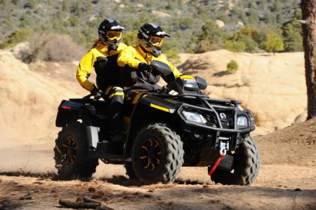 2010 can am atv lineup unveiled, The color matched inserts on the cast aluminum wheels really stand out
