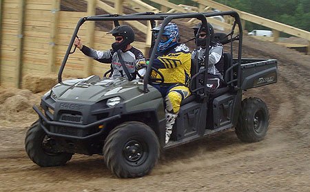 2010 polaris ranger lineup preview, Back seat passengers have more leg room and the driver has more available power in the Ranger 800 crew