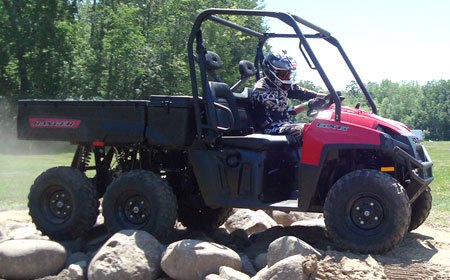 2010 polaris ranger lineup preview, With a 1 250 pound bed capacity and the ability to tow 2 000 pounds the Ranger 800 6x6 might just be the ultimate work related side by side