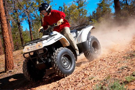 2009 kawasaki prairie 360 44 review, Use the engine braking to help slow you down on a descent