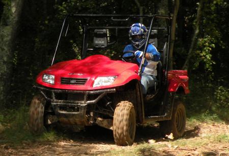 2010 kymco uxv 500 44 review, With an MSRP of just 8 099 you get a lot of style and performance for your money with the Kymco UXV 500