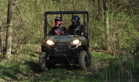 2010 polaris ranger 400 review, We d like to see separate bucket seats but it will be tough to do at this price point