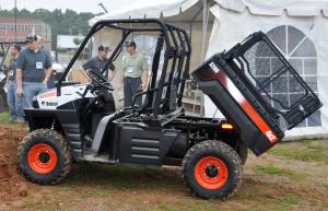 2010 bobcat 3200 24 utility vehicle review, The tilting cargo bed can carry an impressive 1 100 pounds