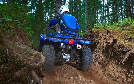 2011 yamaha grizzly 450 4x4 eps review, With almost 11 inches of ground clearance the Grizzly 450 is able to safely pass over most obstacles