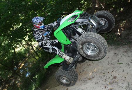2009 kawasaki kfx700 review, Getting the front wheels off the ground is child s play