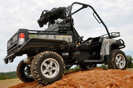 2011 john deere gator xuv 825i 44 review, Hunters and outdoorsmen will appreciate the flexibility of the new John Deere Gator XUV 825i 4x4