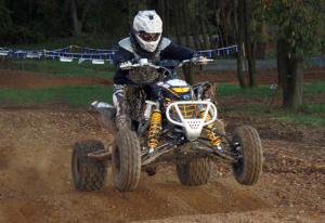2010 450cc motocross shootout part 2, Taller riders will be more comfortable on the DS