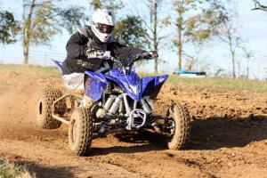 2010 450cc motocross shootout part 2, Yamaha is the clear winner in fit and finish