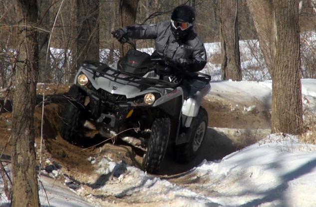 2015 polaris sportsman 570 eps vs can am outlander l 500 dps, 2015 Can Am Outlander L 500 Action Cornering