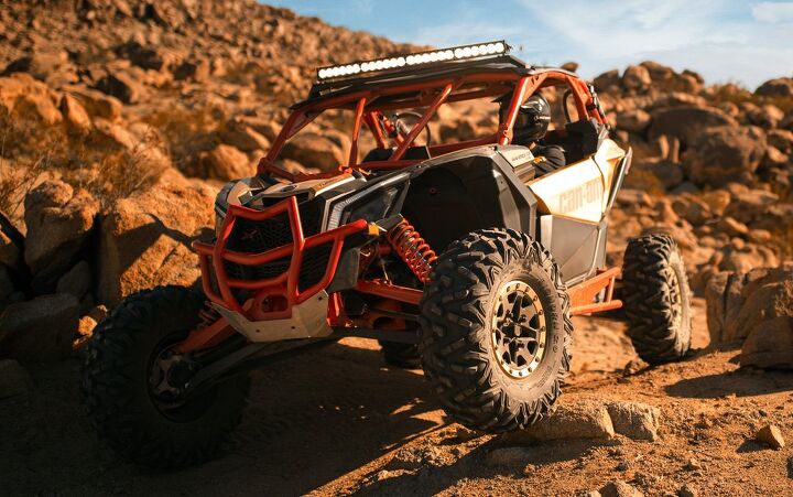 2017 can am maverick x3 x rs vs polaris rzr xp turbo eps by the numbers, Maverick X3 Rocks