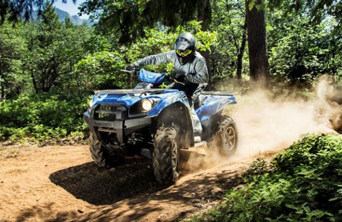 2018 can am outlander 650 dps vs 2018 kawasaki brute force 750 by the numbers, Kawasaki Brute Force 750 Action