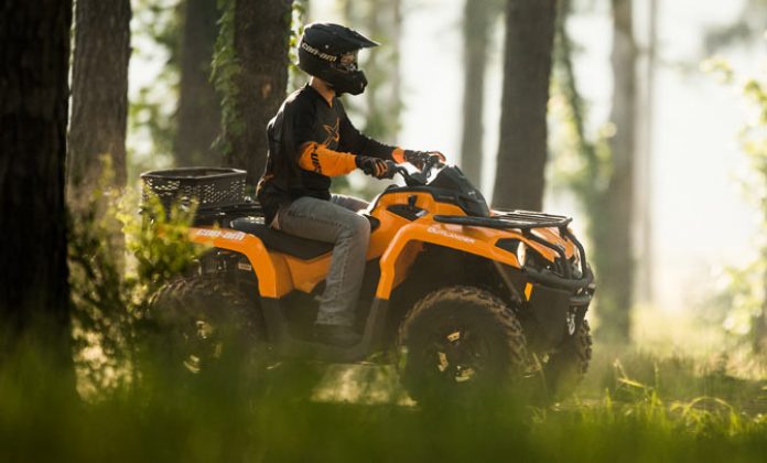 2018 yamaha kodiak 450 eps vs can am outlander 450 dps by the numbers, Can Am Outlander 450 Woods