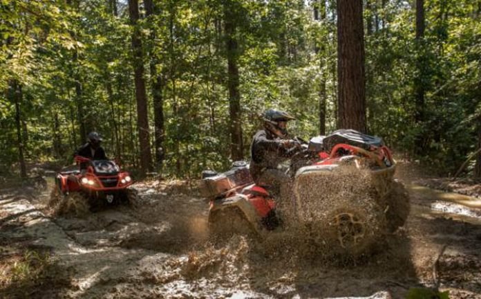 2018 arctic cat mudpro 700 limited vs can am outlander x mr 650 by the numbers, Can Am Outlander X MR 650 Trail