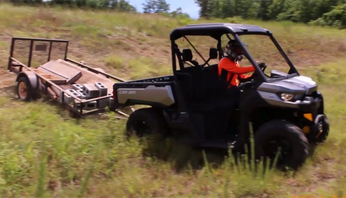 2017 can am defender hd10 xt vs polaris ranger xp 1000 eps video, 2017 Can Am Defender HD10 XT Towing