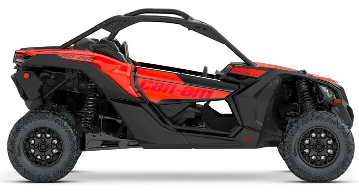 2018 can am maverick x3 900 ho vs polaris rzr xp 1000 by the numbers, Can Am Maverick X3 900 2