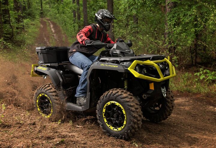 2019 polaris sportsman xp 1000 premium vs can am outlander xt p 1000r by the, 2019 Can Am Outlander XT P 1000R Action