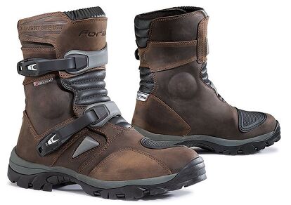 Forma Adventure Boots