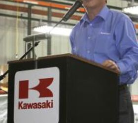 inside kawasaki s production facility, Kawasaki s North American president Asano Matsuhiro addresses over 1200 employees and congratulates them on the milestone