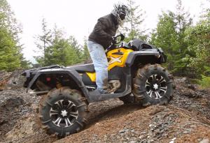 2013 can am outlander 1000 x mr review video, 2013 Can Am Outlander 1000 X mr Action Uphill