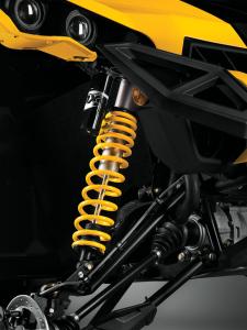 2013 can am maverick 1000r preview video, 2013 Can Am Maverick 1000R Shock Front