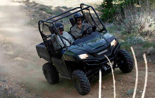 2014 honda pioneer 700 unveiled, 2014 Honda Pioneer 700 Action Top