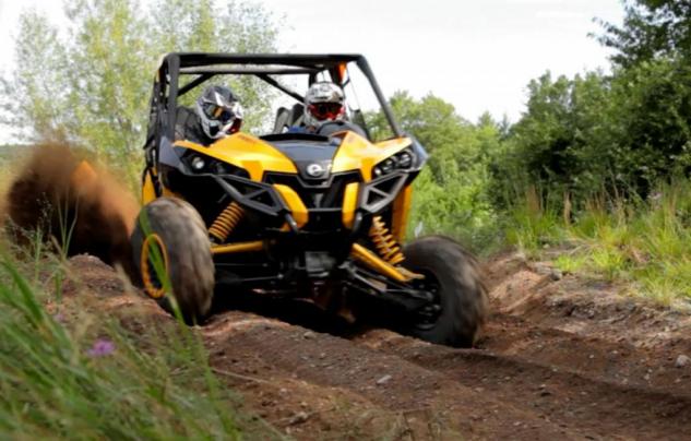 2014 can am maverick max x rs review video, 2014 Can Am Maverick MAX X rs Action Suspension