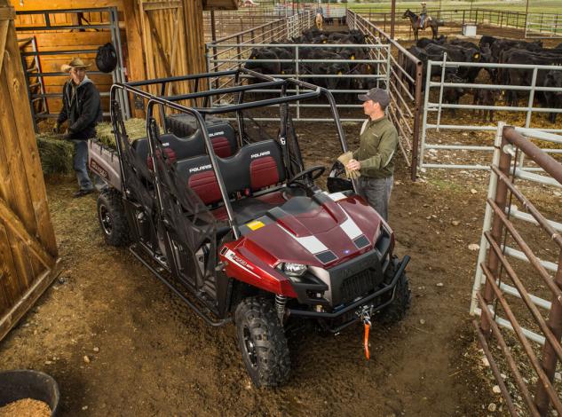 2014 polaris ranger crew 900 and ranger 570 preview, 2014 Polaris Ranger Crew 570 Action