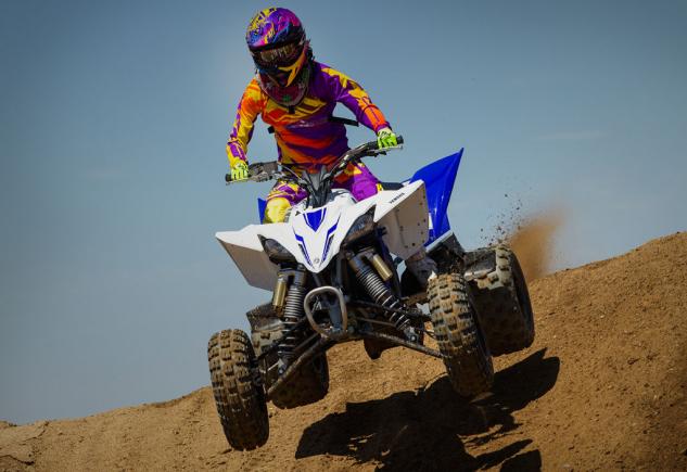 2014 yamaha yfz450r review video, 2014 Yamaha YFZ450R Action Jump