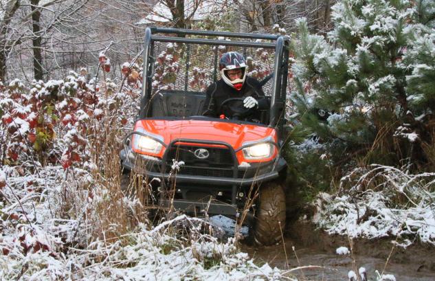 2014 kubota rtv x series review, 2014 Kubota RTV X1120D Action Cornering