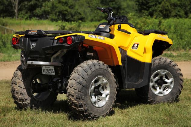 2014 can am outlander 500 review video, 2014 Can Am Outlander 500 Rear