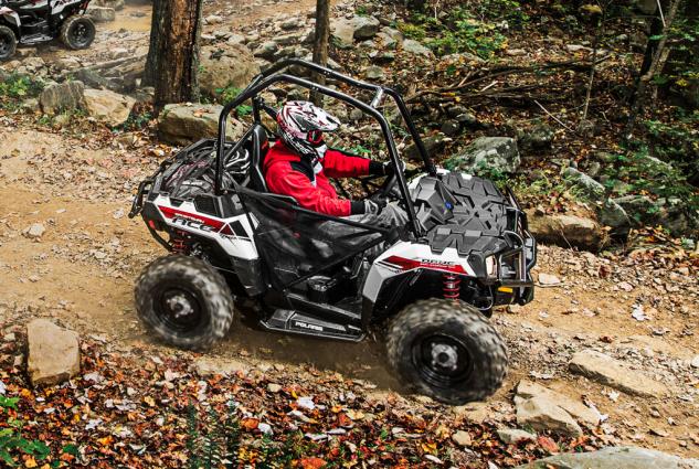 2014 polaris sportsman ace preview, 2014 Polaris Sportsman ACE Action Right