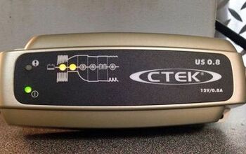CTEK US 0.8 12V Battery Charger Review