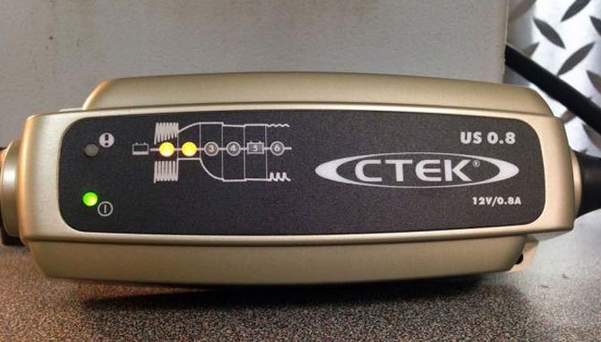 CTEK US 0.8 12V Battery Charger Review