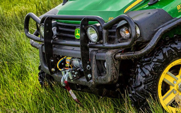 2014 john deere gator xuv lineup preview, 2014 John Deere Gator XUV 825i Winch