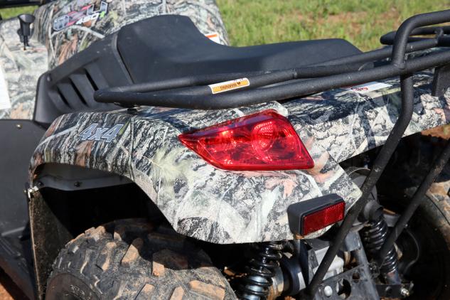 2015 kymco mxu450i camo review, 2015 Kymco MXU450i Seat