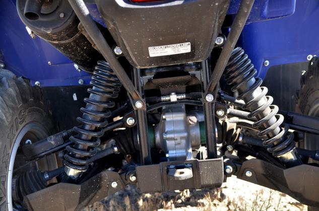 2014 yamaha grizzly 700 eps long term review video, 2014 Yamaha Grizzly 700 EPS Rear Suspension