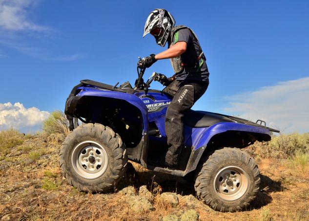 2014 yamaha grizzly 700 eps long term review video, 2014 Yamaha Grizzly 700 EPS Action Profile