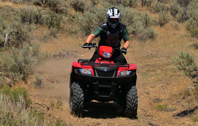 2014 suzuki kingquad 750 axi eps long term review video, 2014 Suzuki KingQuad 750 EPS Action Front
