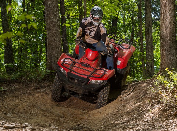 2016 suzuki kingquad 750 axi ps review, 2016 Suzuki KingQuad 750 Action Front