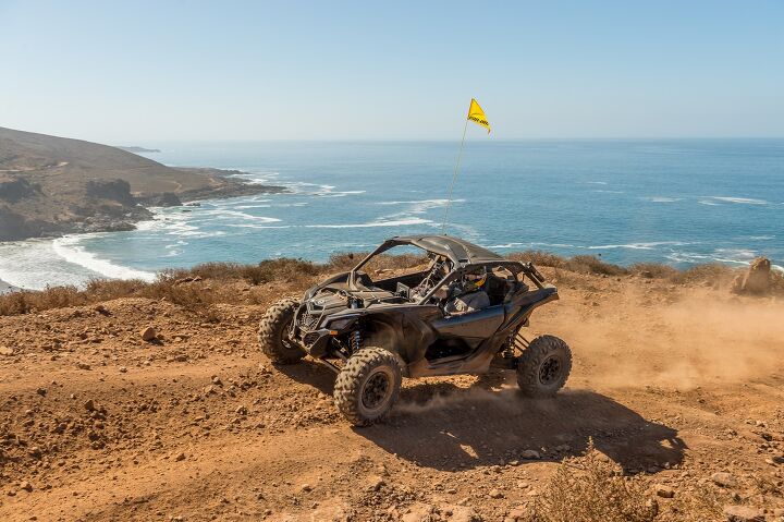 2017 can am maverick x3 x rs turbo r review, 2017 Can Am Maverick X3 X rs Turbo Action Right